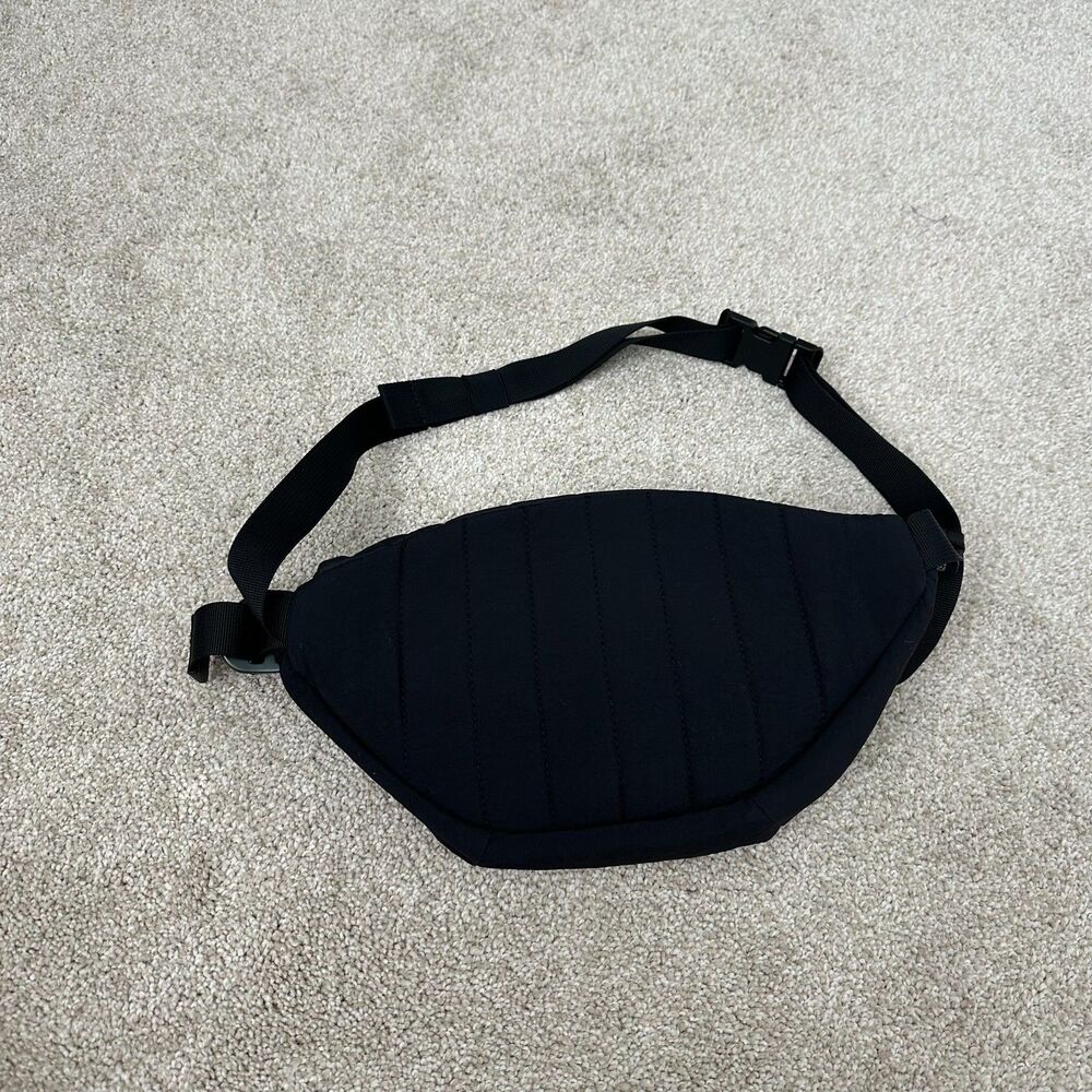 The North Face Mountain Lumbar Pack - Picture 3 of 8
